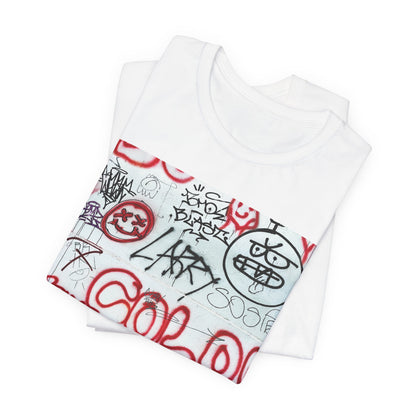 Larry Graffiti Wall - Reykjavik Iceland Unisex Short Sleeve T-shirt