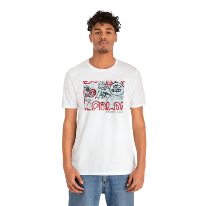Larry Graffiti Wall - Reykjavik Iceland Unisex Short Sleeve Tee